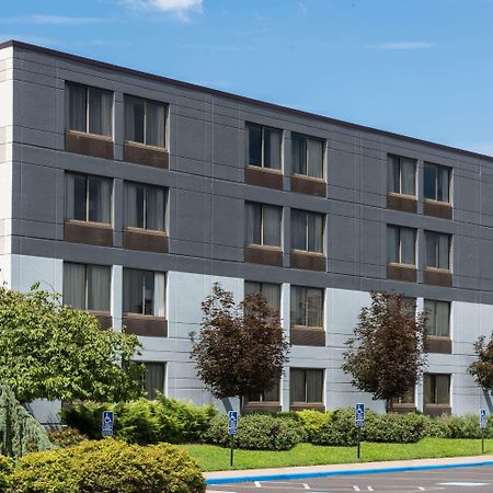 Days Inn By Wyndham Horsham Philadelphia Ngoại thất bức ảnh