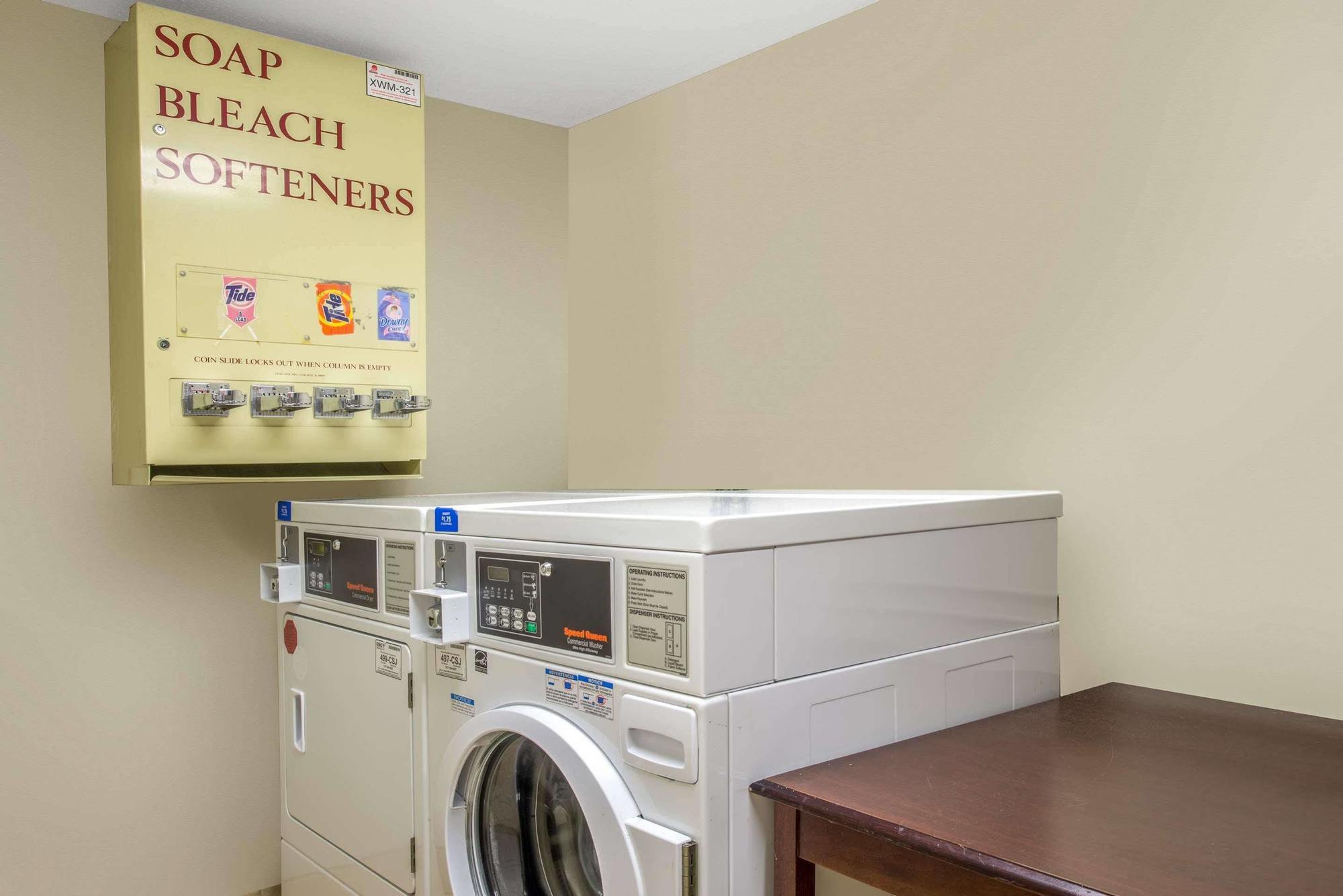 Days Inn By Wyndham Horsham Philadelphia Ngoại thất bức ảnh