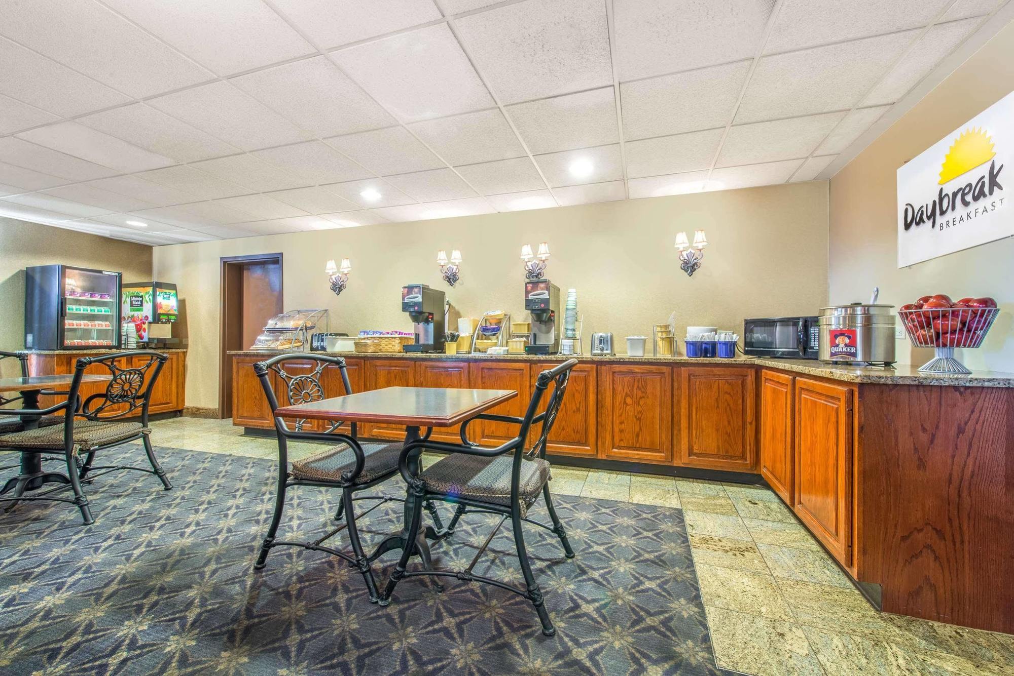Days Inn By Wyndham Horsham Philadelphia Ngoại thất bức ảnh