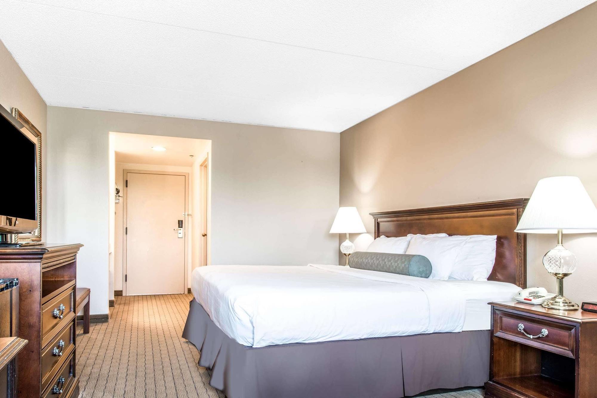 Days Inn By Wyndham Horsham Philadelphia Ngoại thất bức ảnh
