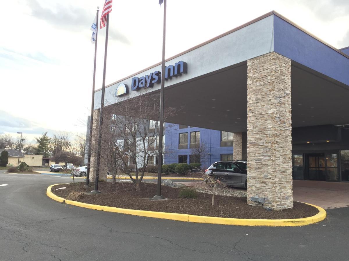 Days Inn By Wyndham Horsham Philadelphia Ngoại thất bức ảnh